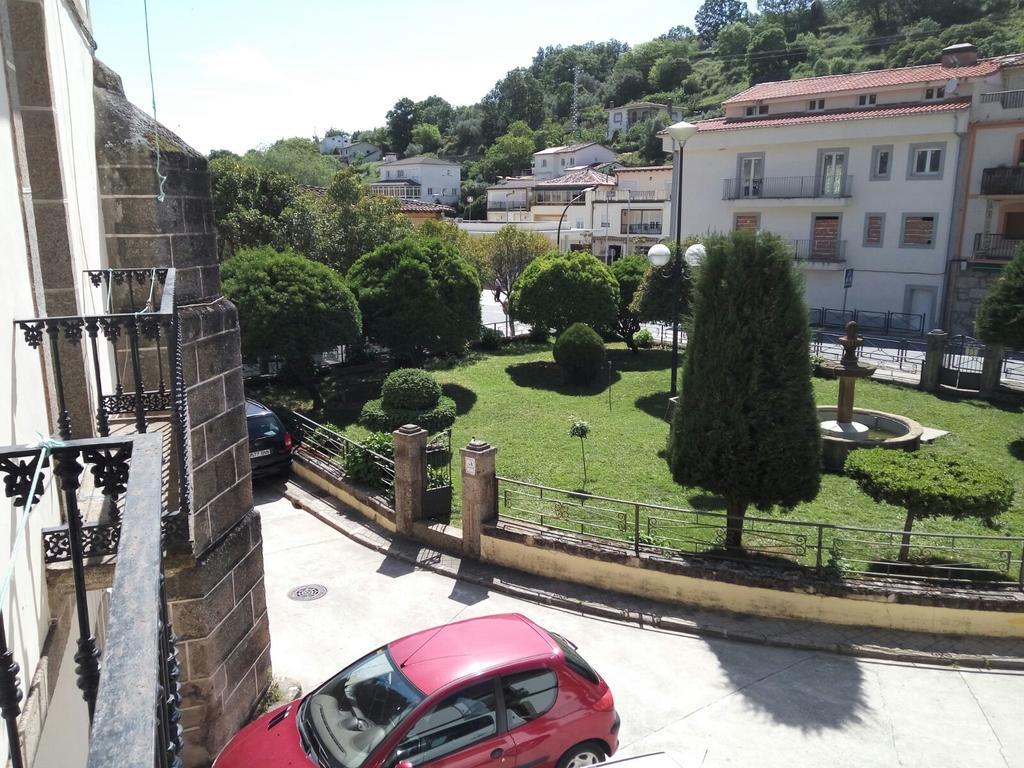 Hotel Rural Martin Banos De Montemayor Exterior photo
